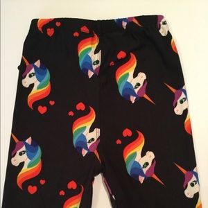 🌟qSOLD⭐️Kids rainbow unicorn leggings S/M Vari